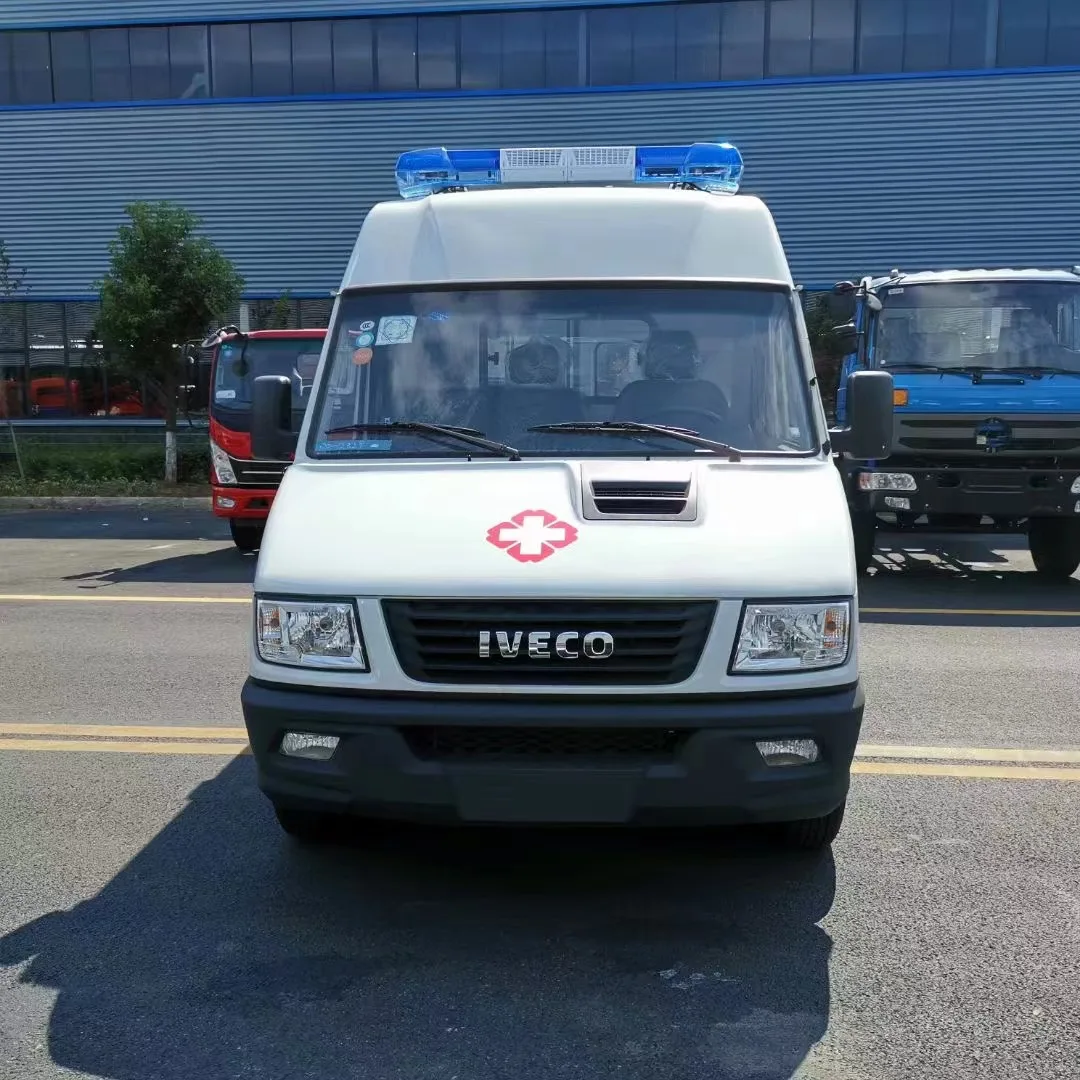 1VECO Hot Sale Top Monitoring Ambulance Vehicle Medical Van Ambulance for Hospital Patient Transport