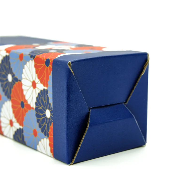 Wholesale White Art Paper Custom Printed Cardboard Paper Tube  Bottle Cylinder Kraft Gift Boxes Packaging For Gift Water Bottles