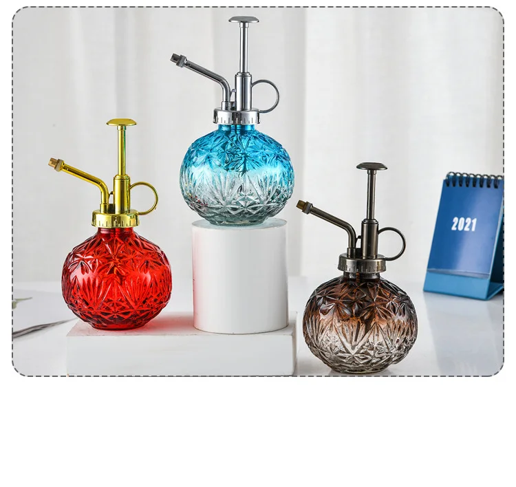 Spot wholesale unique color customizable 200ml glass watering can mini