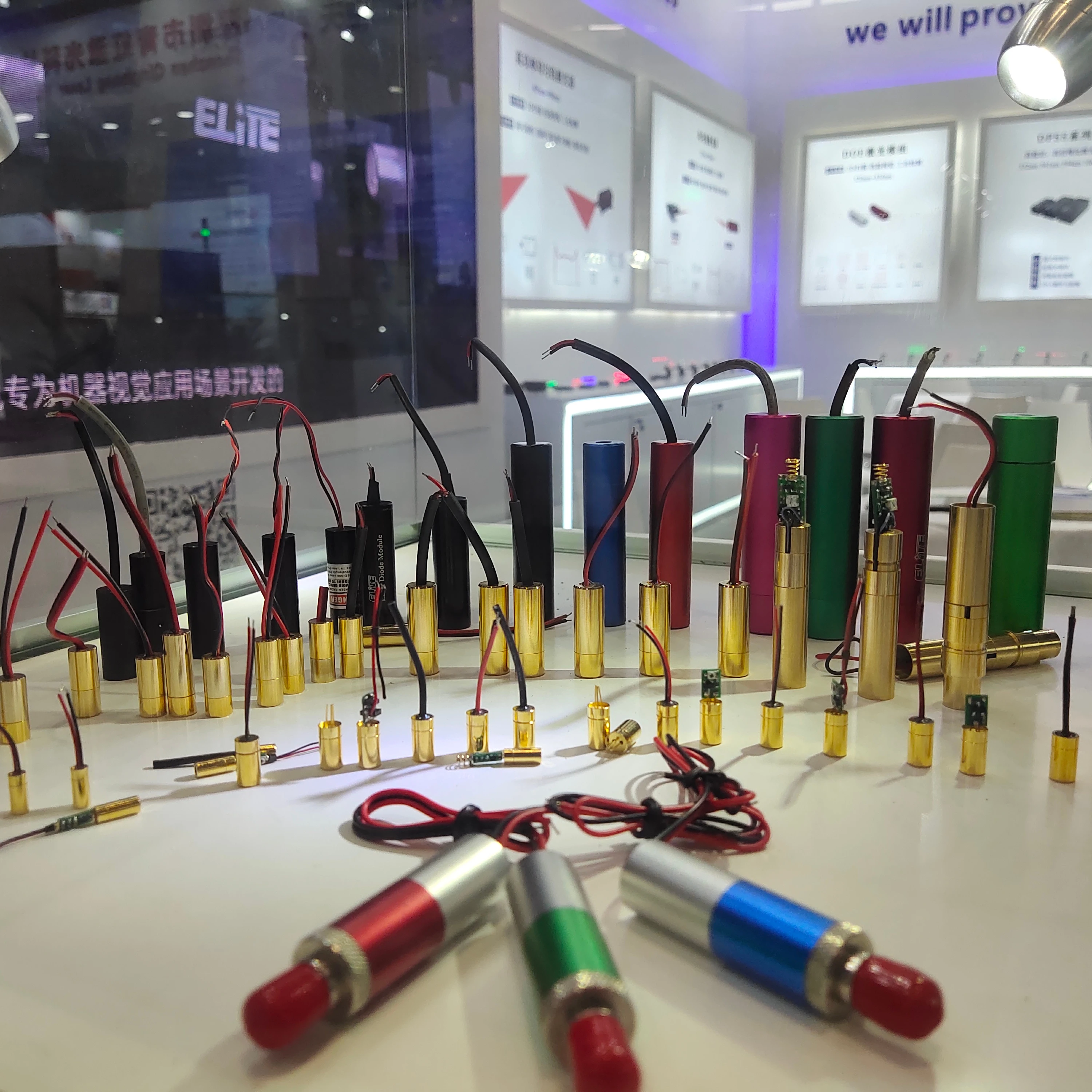 Red Green Blue Laser 635nm 660nm 520nm 532nm 450nm 405nm Module Dot Cross Customize Line Laser Mini