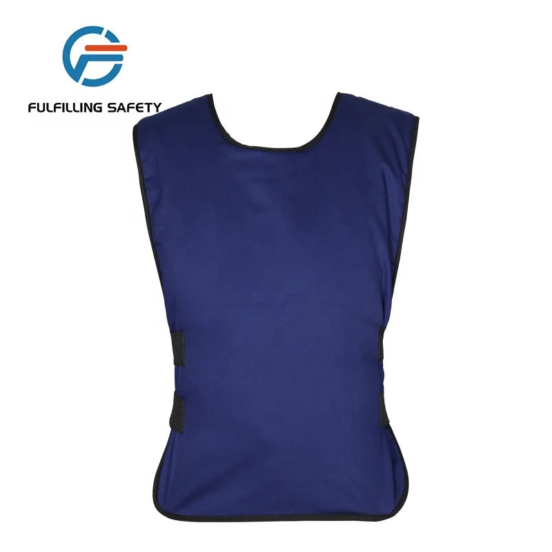 Scoop neck front zipper closure ultra cooling vest with phase change material ice pack