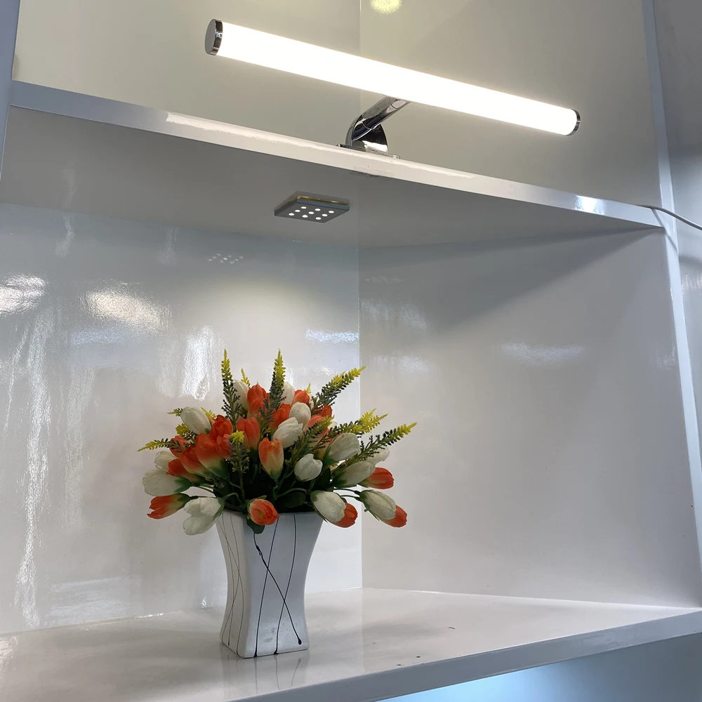 Chrome 220VAC IP44 8W led bathroom wall vanity light fixture for mirror