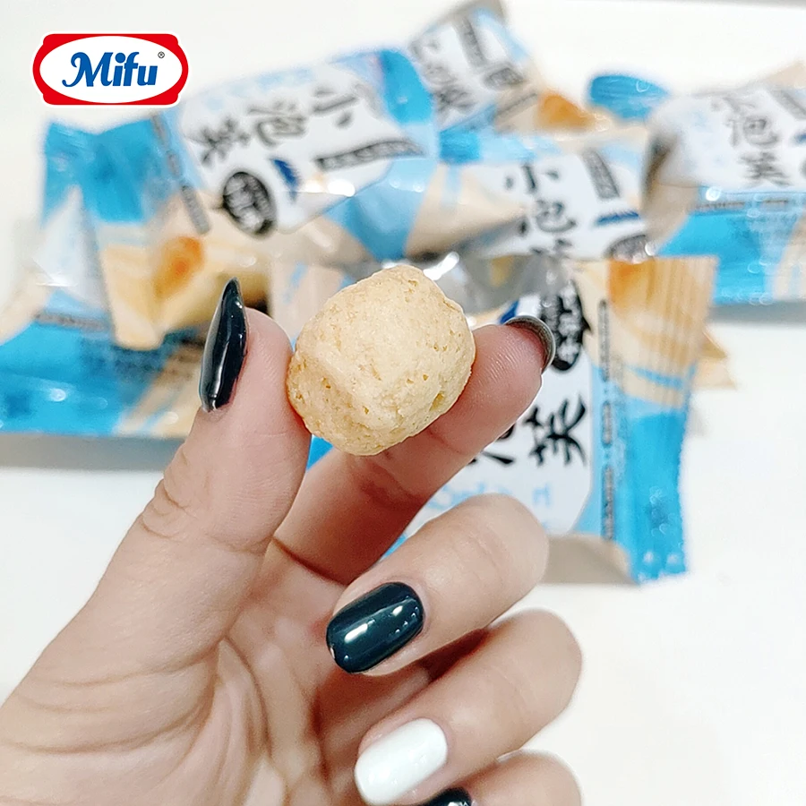 Wholesale 216g chocolates cookies small mini milk flavor crispy ball wafer biscuit chocolate ball snack food for kids