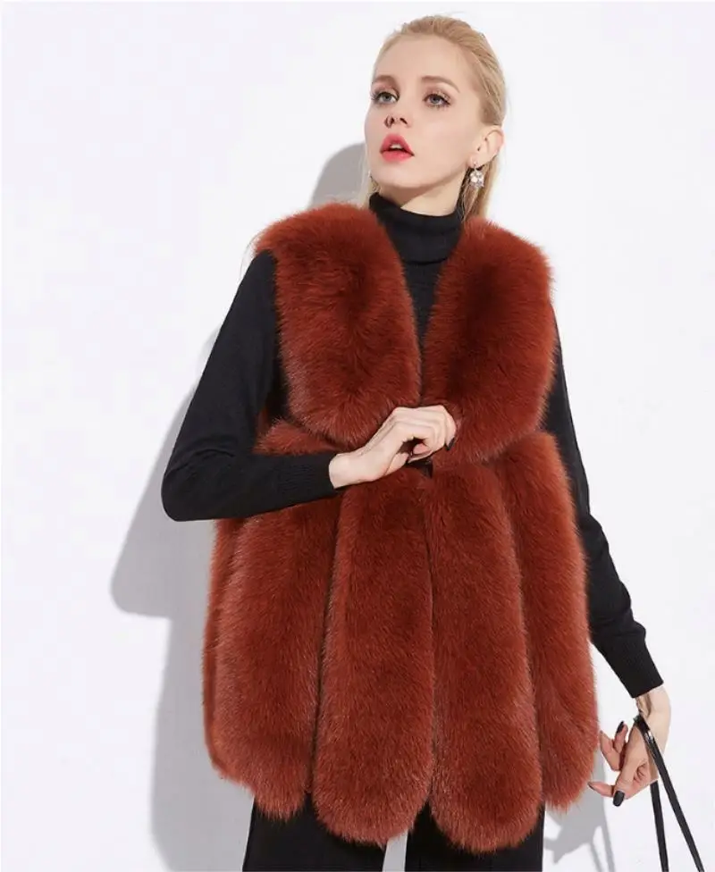 Fashionable Premium Luxury Honourable ladies Elegant Classic warm winter fox 2020 fur vests