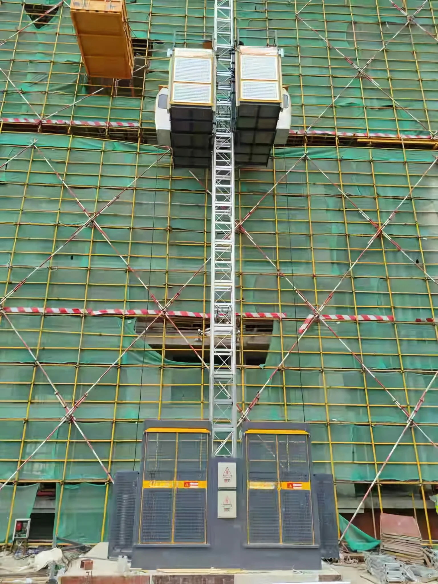 construction elevator (32).jpg