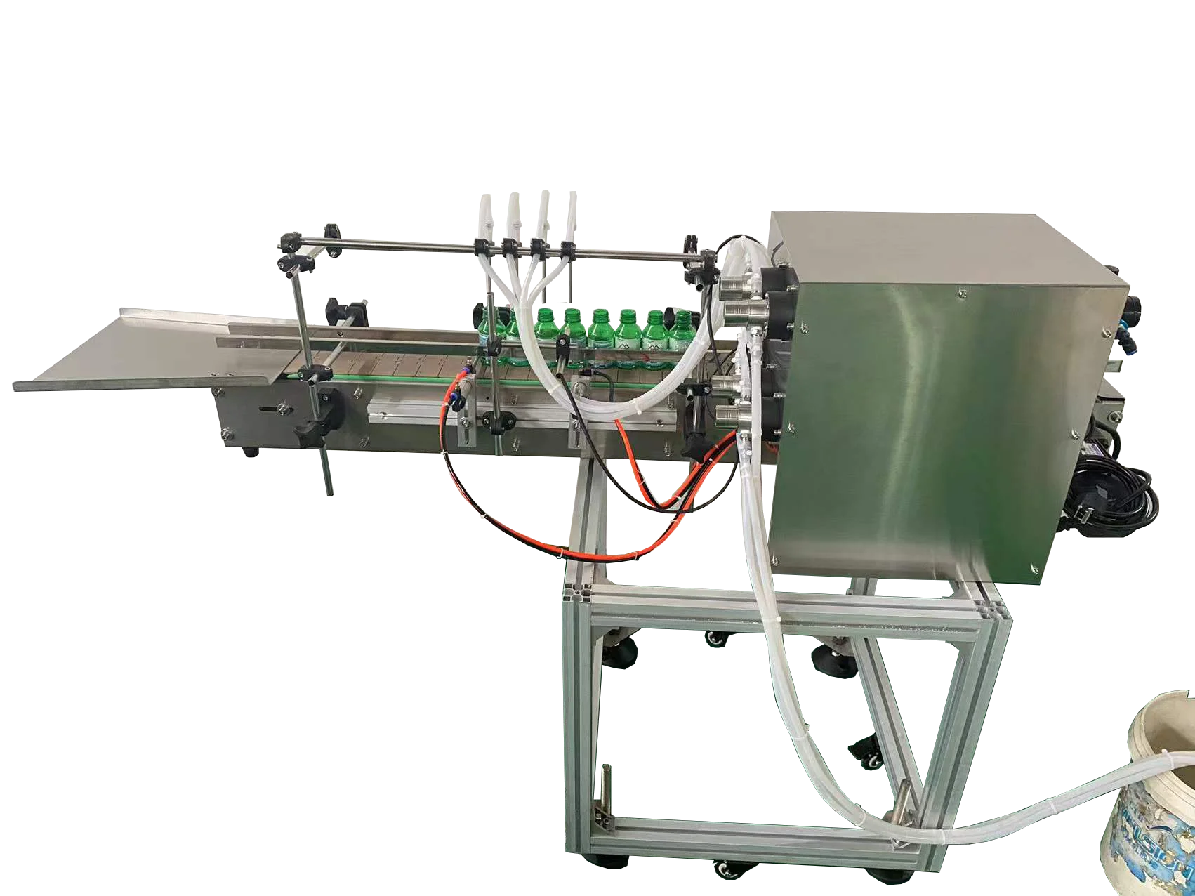 Automatic 4 Heads Liquid Filling Machine Magnetic Pump Filler With Chain Conveyor Platform