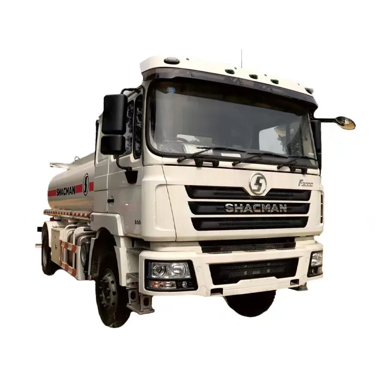Shacman F3000 Oil Tanker Truck 4*2 10CBM Volume Euro 2 Emission Standard SX5185GYYDN461 for Sale