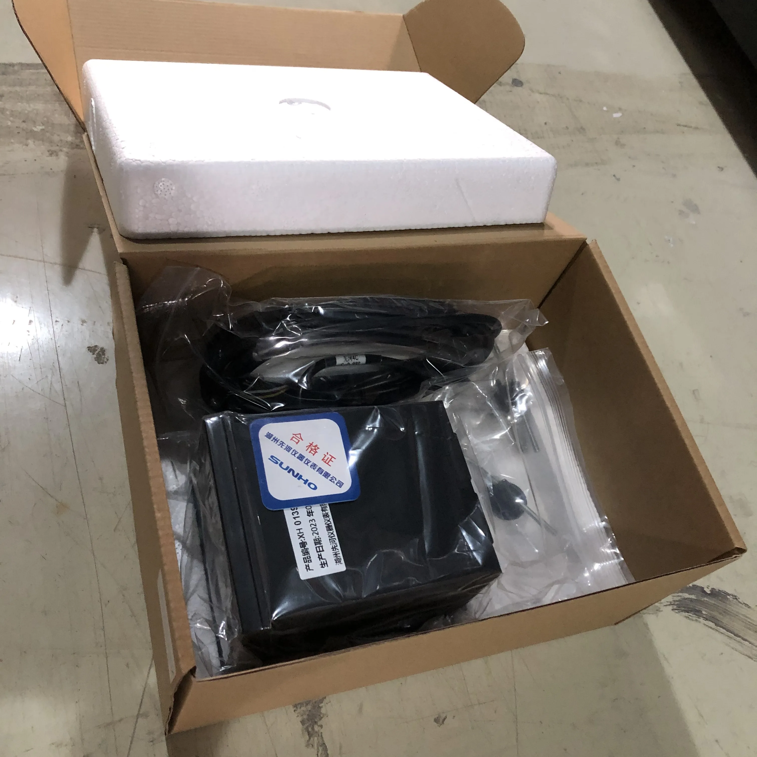 High Accuracy Residual Chlorine Analyzer CL 9650 Conductivity Meter Digital Conductivity Sensor Water Testing  Manufacturer