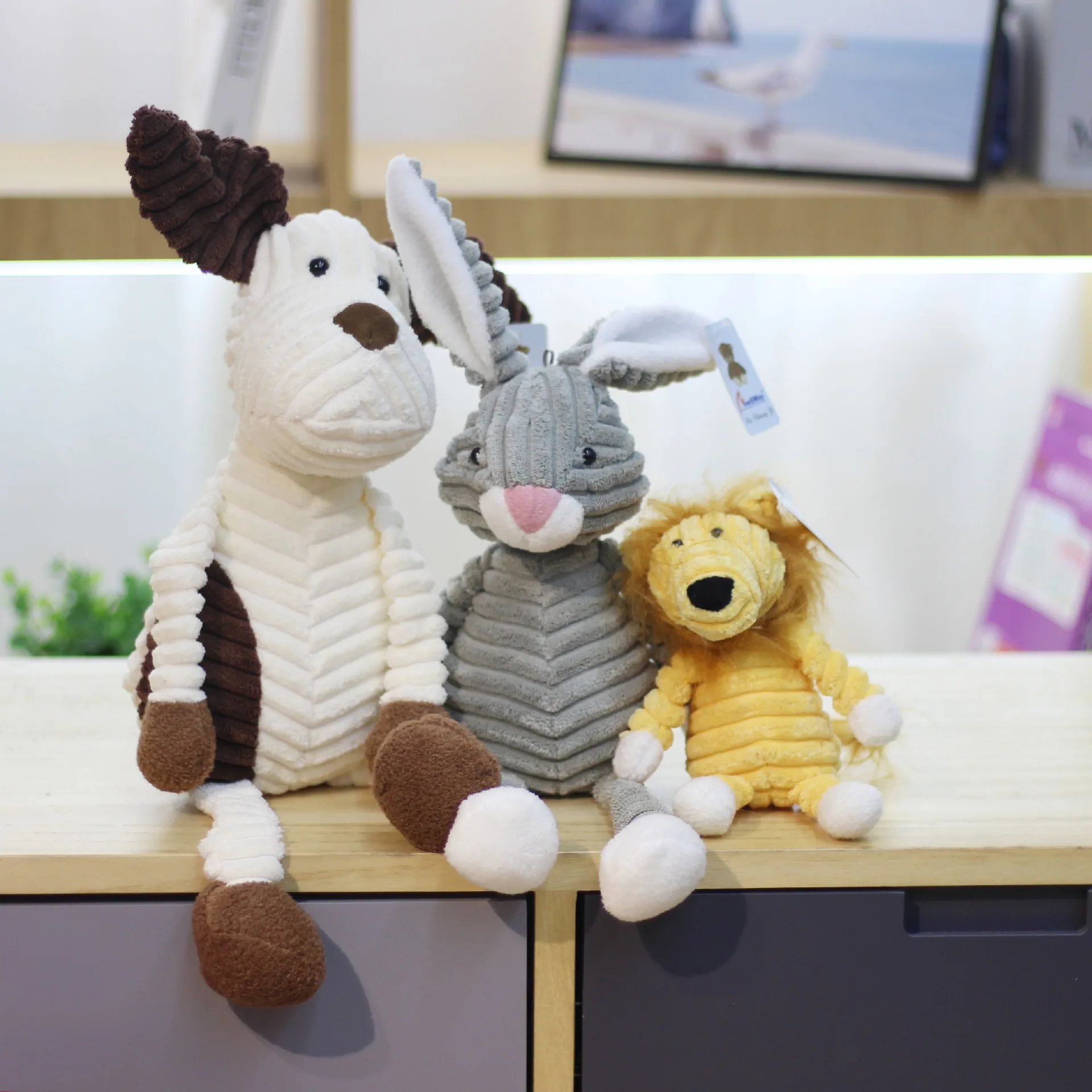 Cotton Fabric OEM Stuffed Animal Doll Dot Giraffe Baby Sleeping Animal Pillow Baby Gift Children Soothing Stuffed Animal Doll