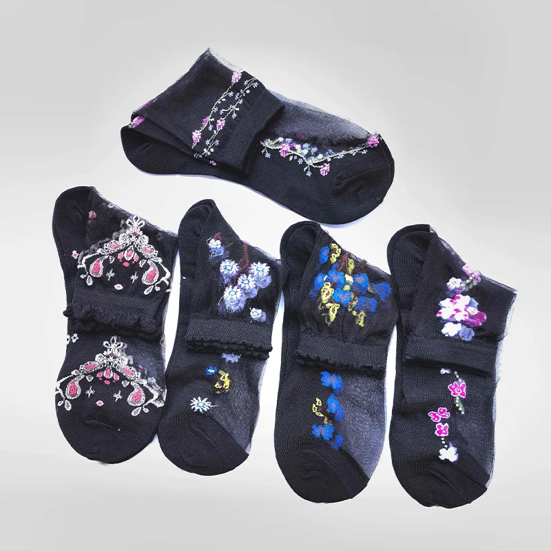 Fashion Popular Summer Ice Silk Sheer Trend Flower Transparent Lace Socks Women Spring Summer Mesh Socks