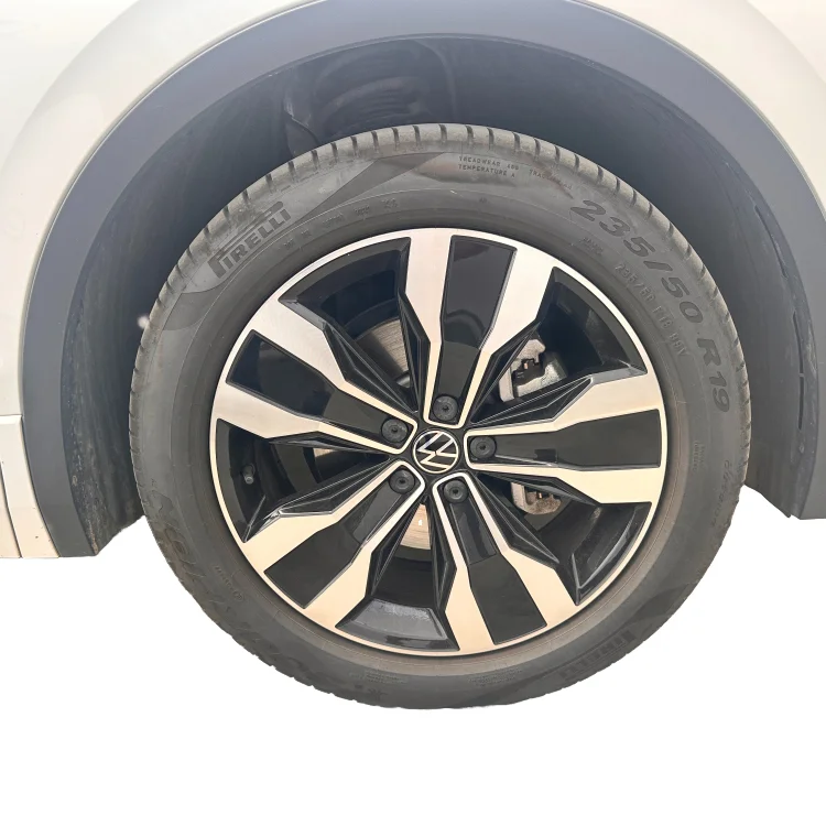 VW Tiguan L top flagship edition Vehicle car 5doors 7 seats  4WD gasoline with good quality and good service in stock