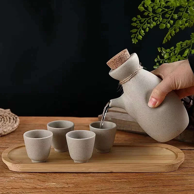 New Japanese Handleless Snowflake Printed Ceramic Sake Cup Set