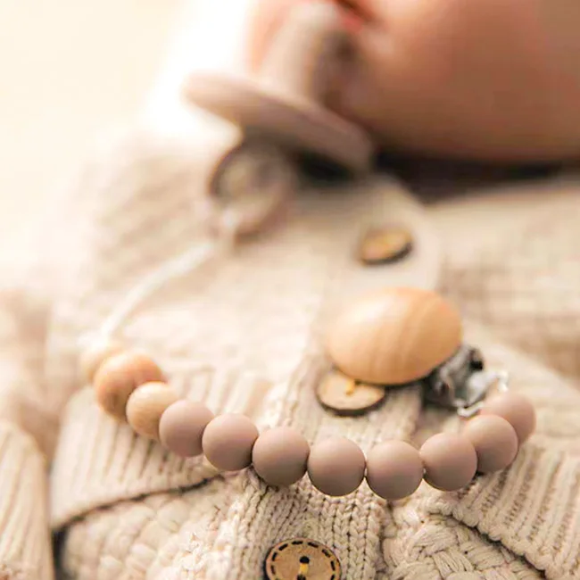 Custom logo infant soother silicone teething nipple food grade baby pacifier with wooden bead teething clip/holder/Chain