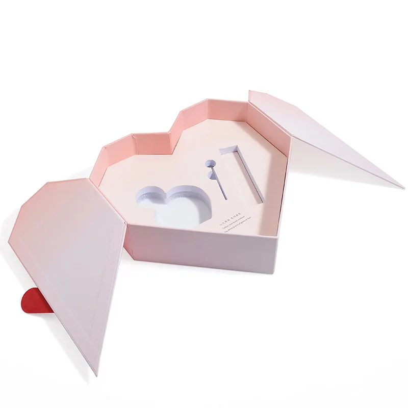 Custom Cardboard Magnetic Packaging Box Wholesale Valentines Day Gift Heart Shaped Gift Box Paper Cosmetic Box