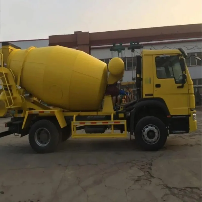 Sinotruck HOWO 3 6 Cubic Cbm 6 Wheeler Concrete Mixer Truck