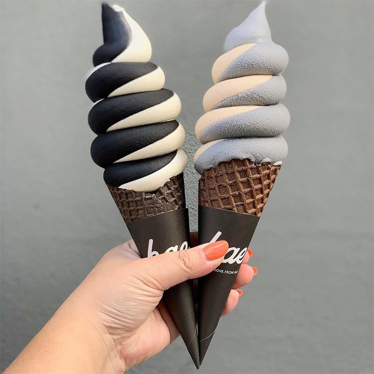 Custom Printed Disposable Paperboard Food Grade Packaging Pizza Packing Kraft Crepe Egg Bubble Waffle Ice Cream Paper Cone Cup