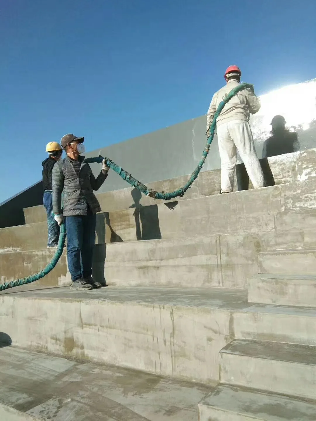 Professional manufacturer anticorrosive polyurea coating Spray polyurea for waterproof of stadium stands