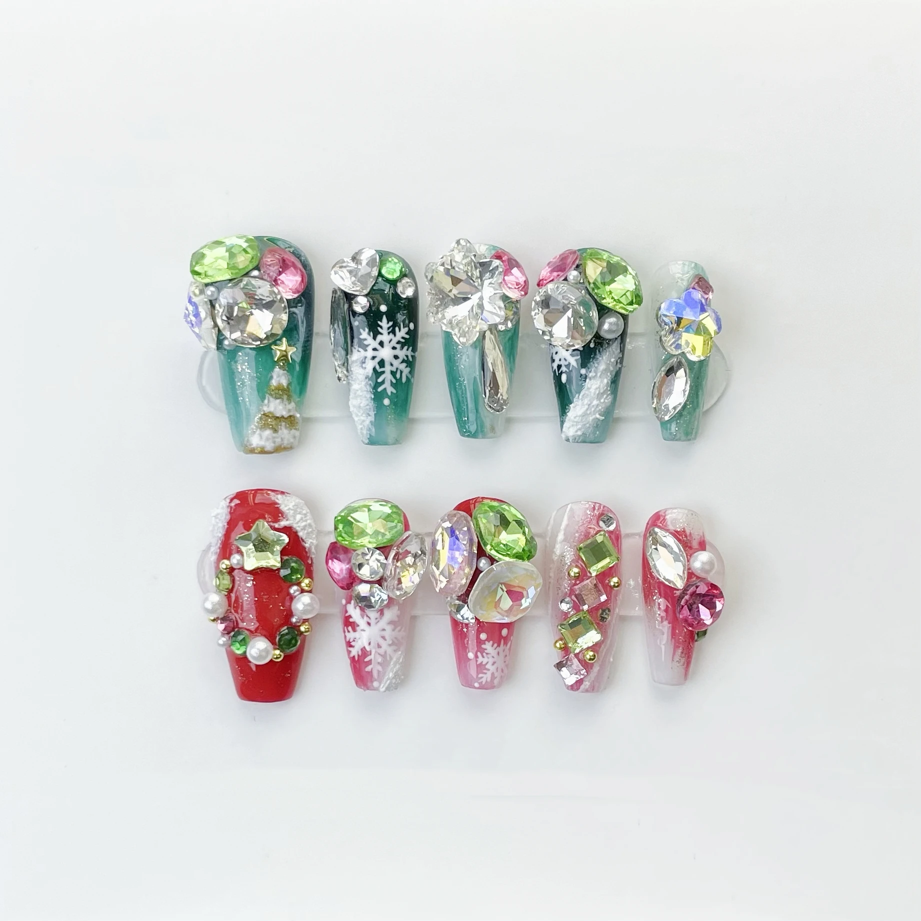 New Design Wholesale Handmade Christmas Gift Beauty Personal Care Glitter Press on Nails Sets