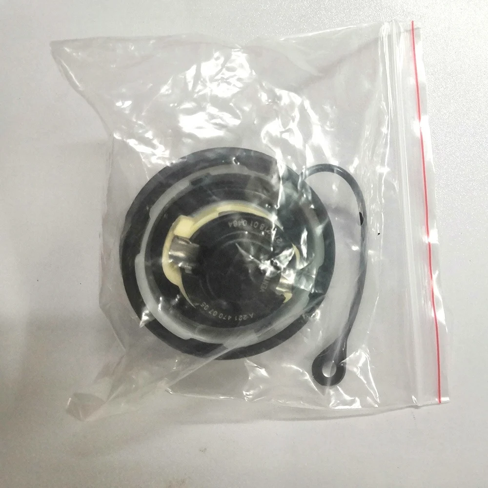 OEM автозапчасти 2214700705 крышка топливного бака для MERCEDES BENZ W204 W205