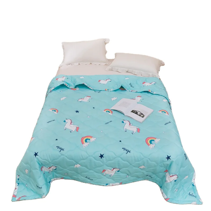 Amazon select supplier comforter making machine quilt soft cartoon quilt summer cooling children quilt for bed