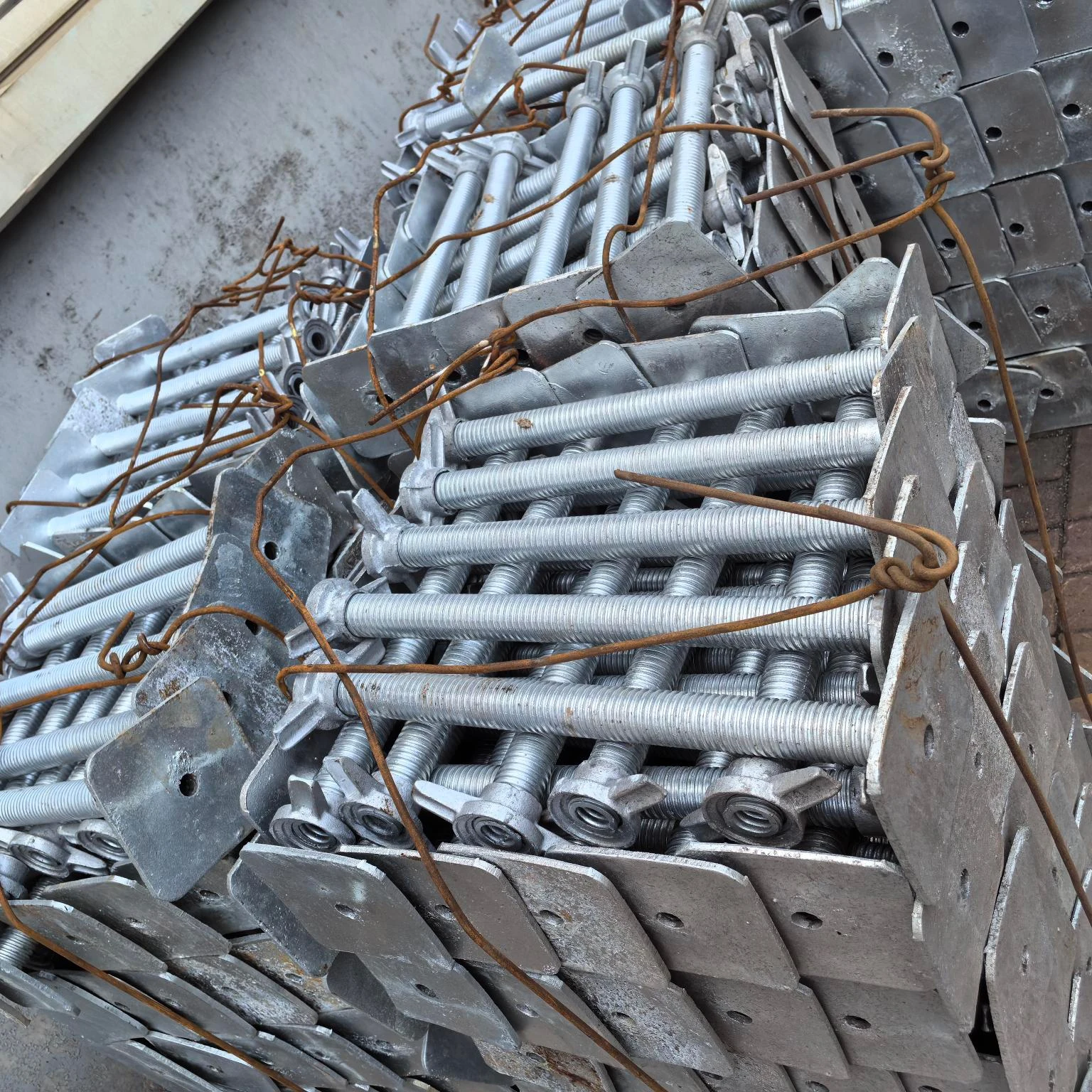 High Quality Steel Galvanized Layher Scaffolding Ringlock Scaffolding System for Construction