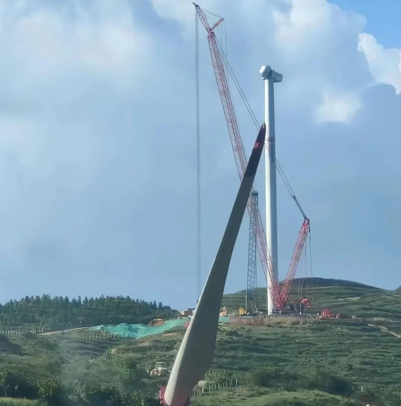 Wind Turbine 500kw 10000kw Wind Turbine System With Inverter Controller 2.5MW Wind Generator