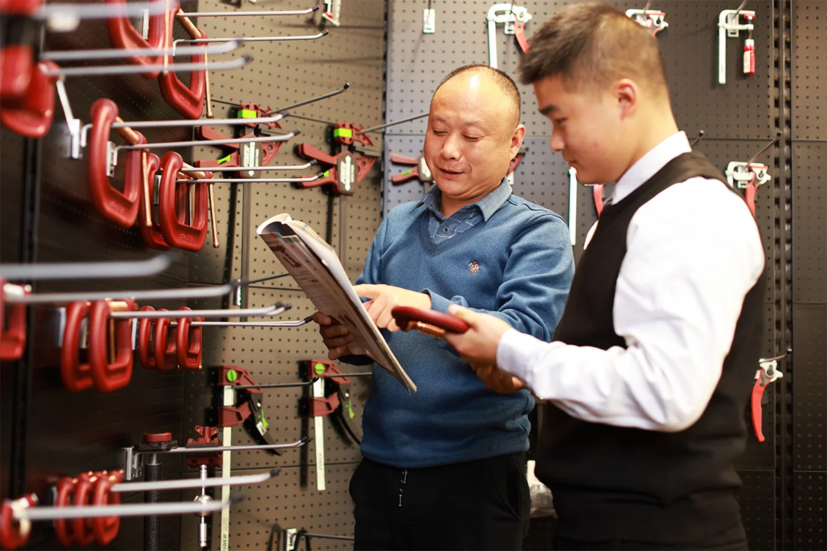 19mm Hole Plastic Hold Down Quick Release woodworking Table Clamp Metal Table Clamp