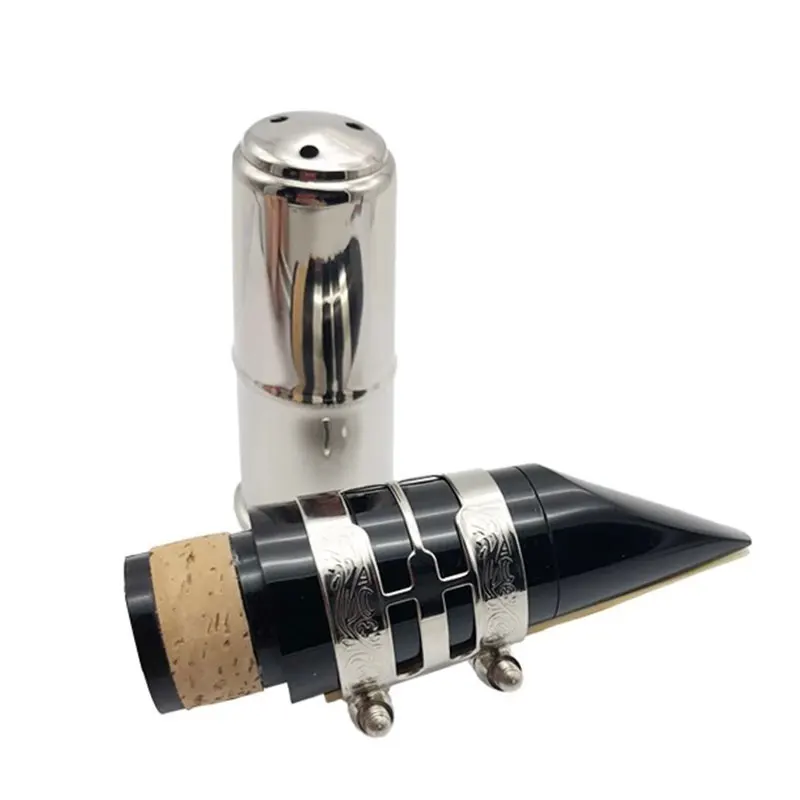 clarinet mouthpiece set, reed clip protective cap, wooden wind instrument, accessories, four piece set Carved card metal cap