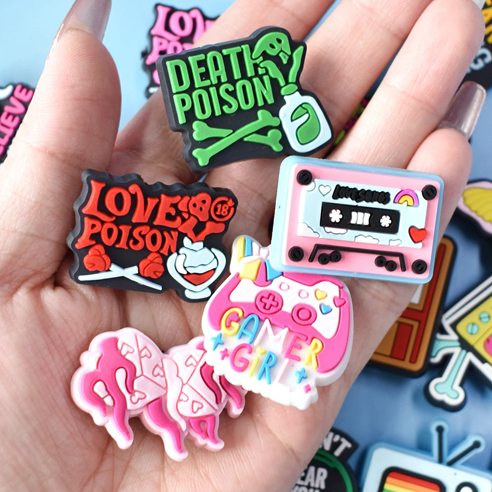 Wholesale Luxury Designer Pvc & Rubber Shoe Charms Custom Button & Applique Decorations For Shoes & Clogs