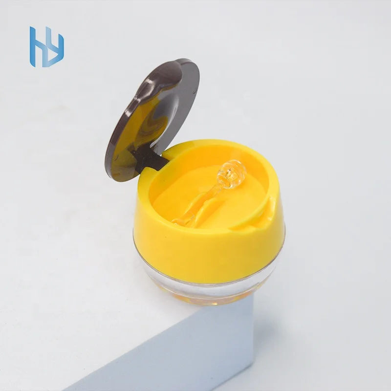 2022 Fashion Unique Cosmetics Plastic Container Lip Balm Containers Private Logo Lipstick Container Cute Jar