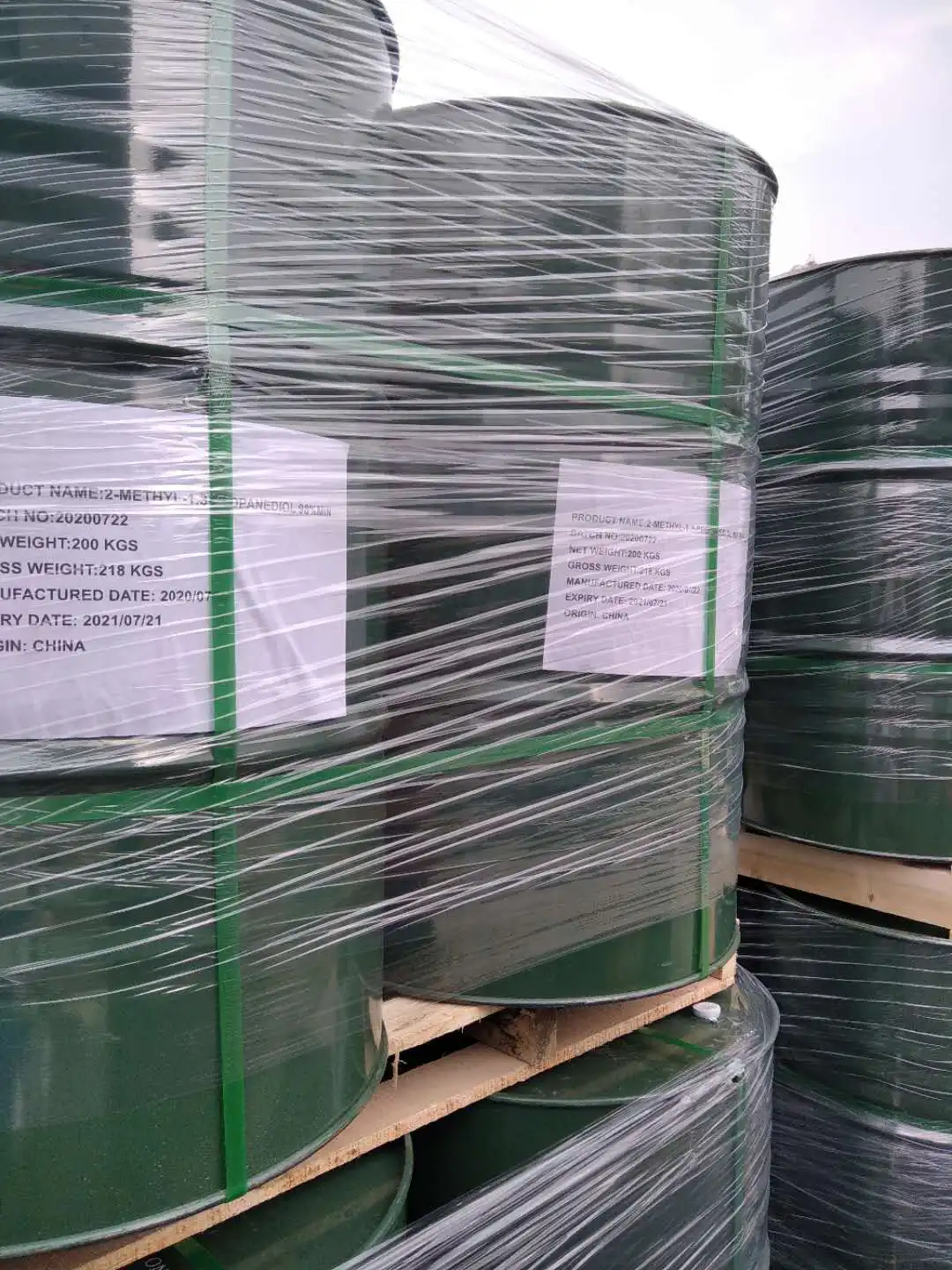 Hexahydro-1 3 5-tris(2 3-dibromopropyl)-1 3 5-triazine-2 4 6-trione CAS 52434-90-9 with low price