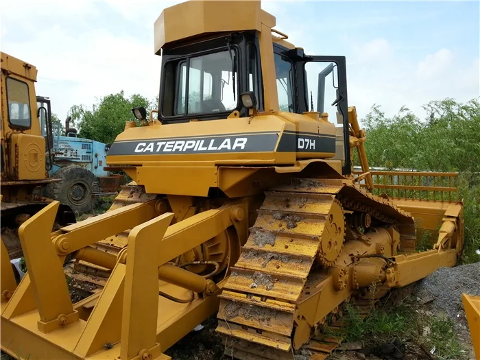 Топливная машина cat D7H бульдозер для продажи с меньшим рабочим часом в