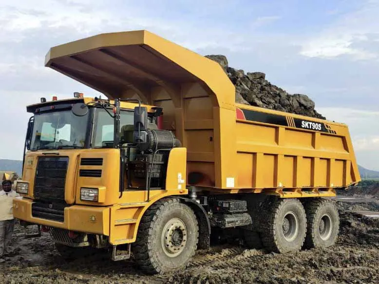Good Quality 90ton Mining Dump Truck 6*6 SKT90E hot sale