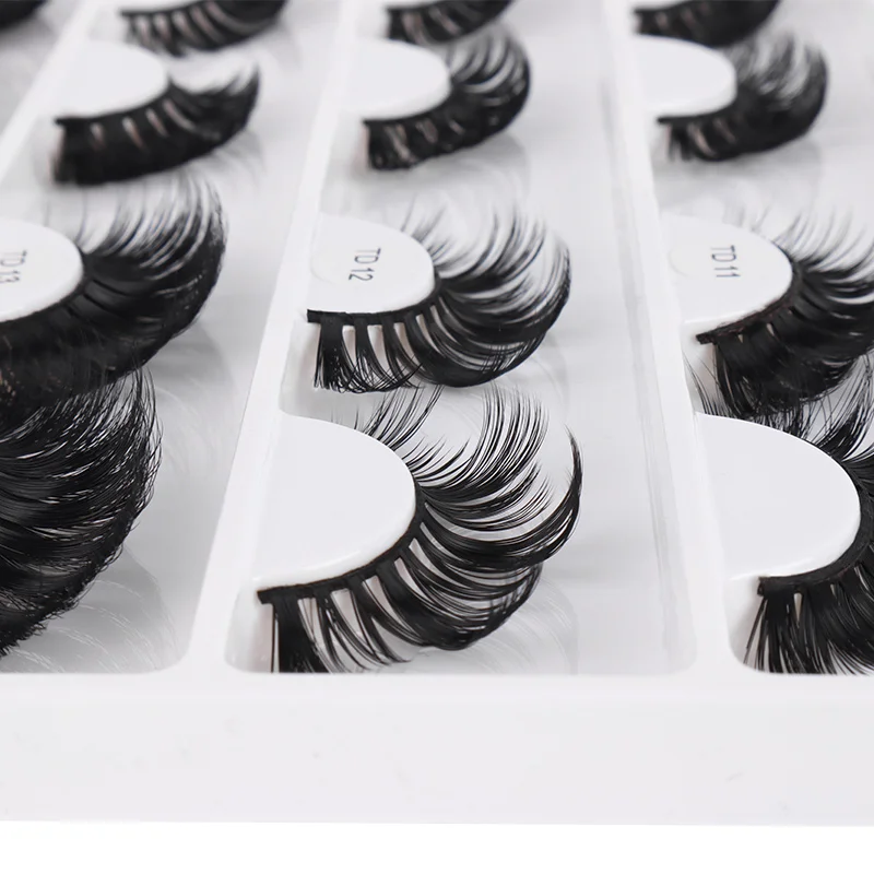 Hollyren Private Logo D Curl Russian Strip Eyelashes Vendor Wholesale Faux Mink Cruelty Free Vegan Volume Strip Lashes D Curl