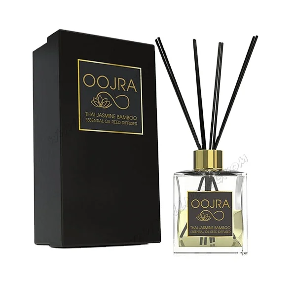 Decorative reed diffuser with rsttan sticks in black package