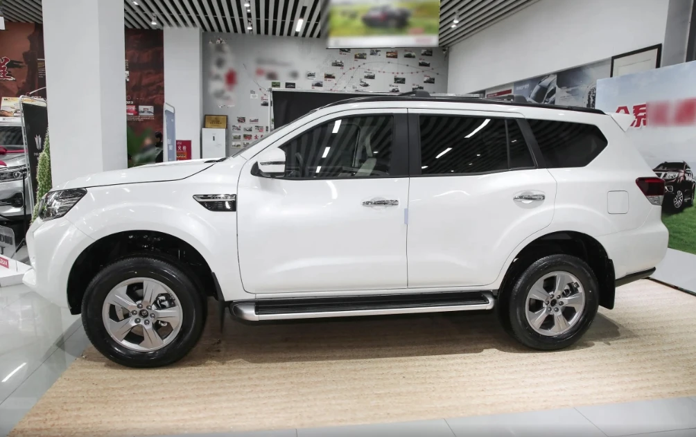 2024 Hot Selling Dongfeng Nissan Paladin Midsize SUV High Performance Off Road SUV Five Seat Comfortable China Suv Cars