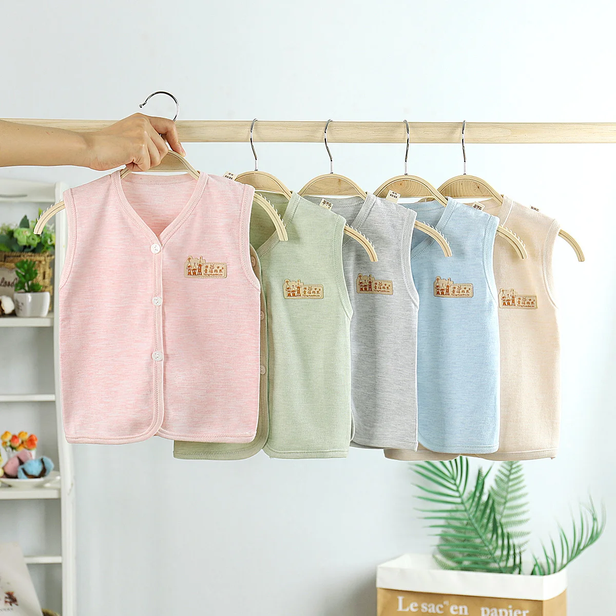 
Spring autumn new warm baby cardigan boys and girls soft comfortable children vest 