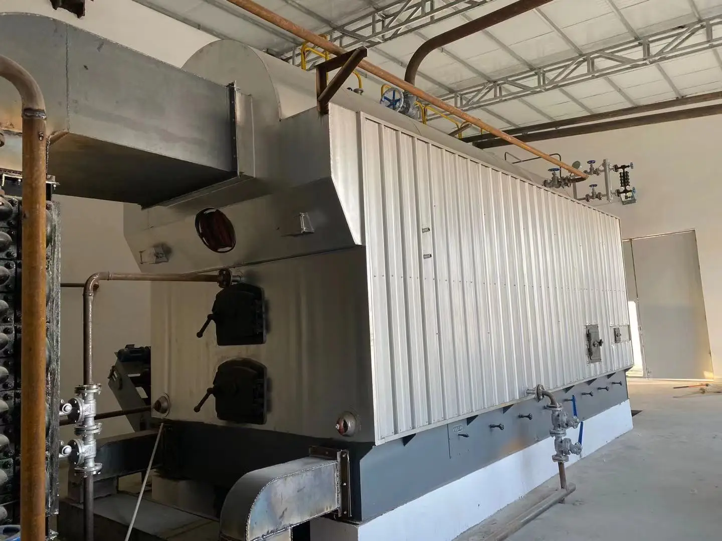 Automatic Feeding Biomass Bamboo Chip Rice Peddy Husk Waste Jute Palm Fruit fired Steam Boiler 1000 kgh 5000 kghr