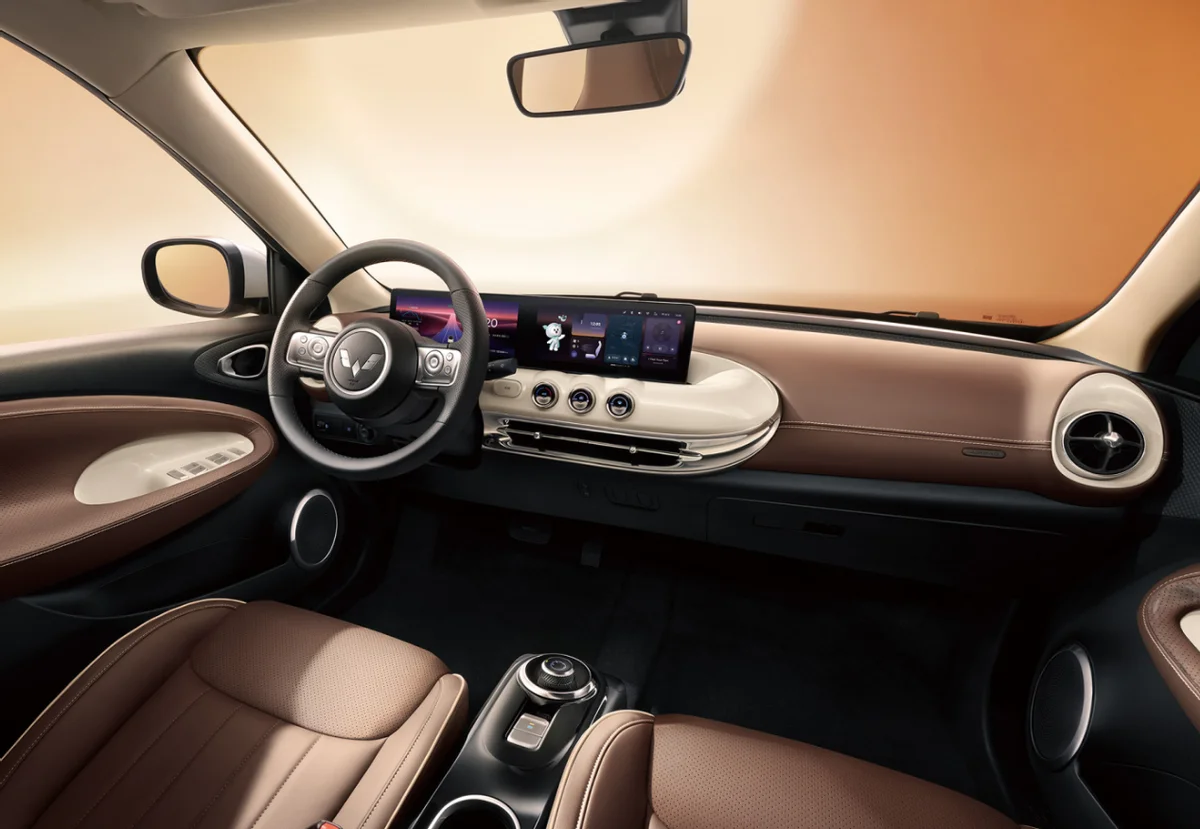Гибридный мини-электромобиль 2024 Wuling Bingguo Mini EV 510 км с автоматической коробкой передач на 4 места