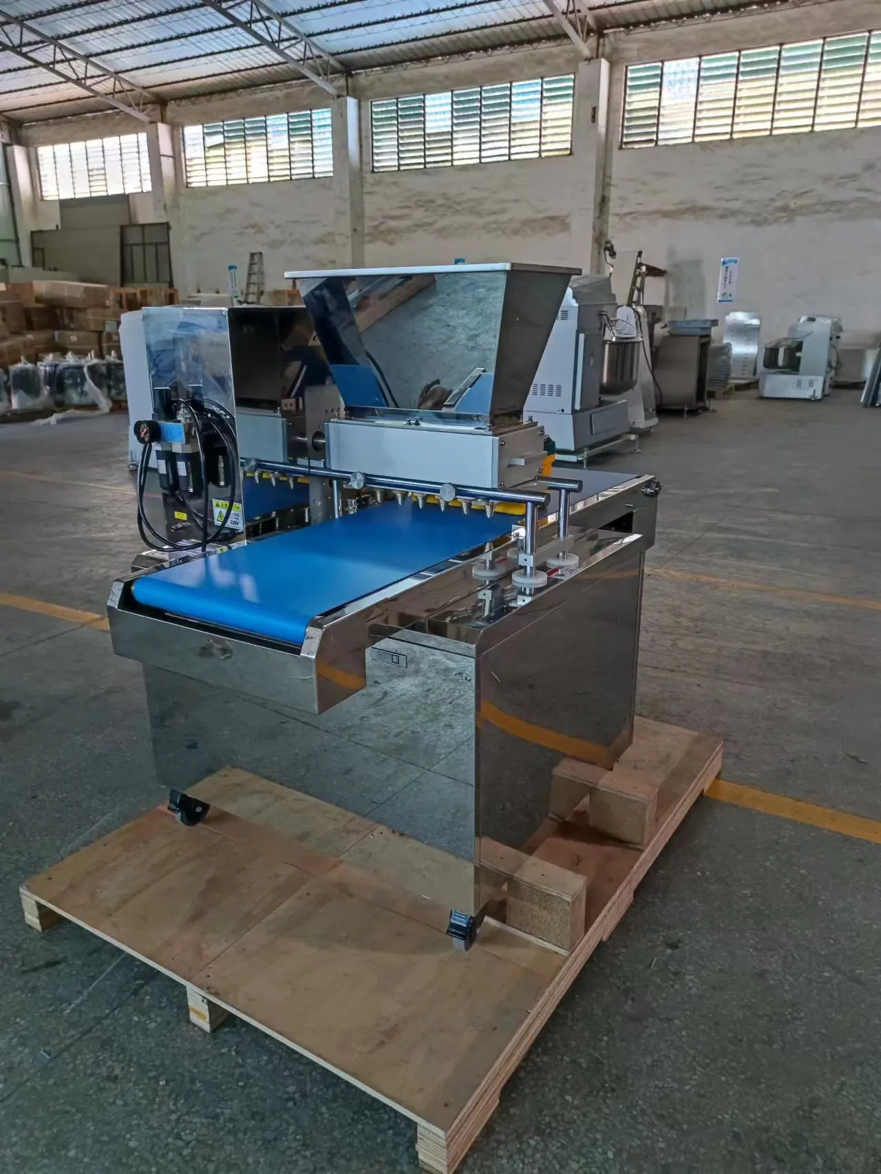 Easy To Operate  Automatic Biscuit Make Machine/ Cookie Forming Machine/ Biscuit Cutter Machine