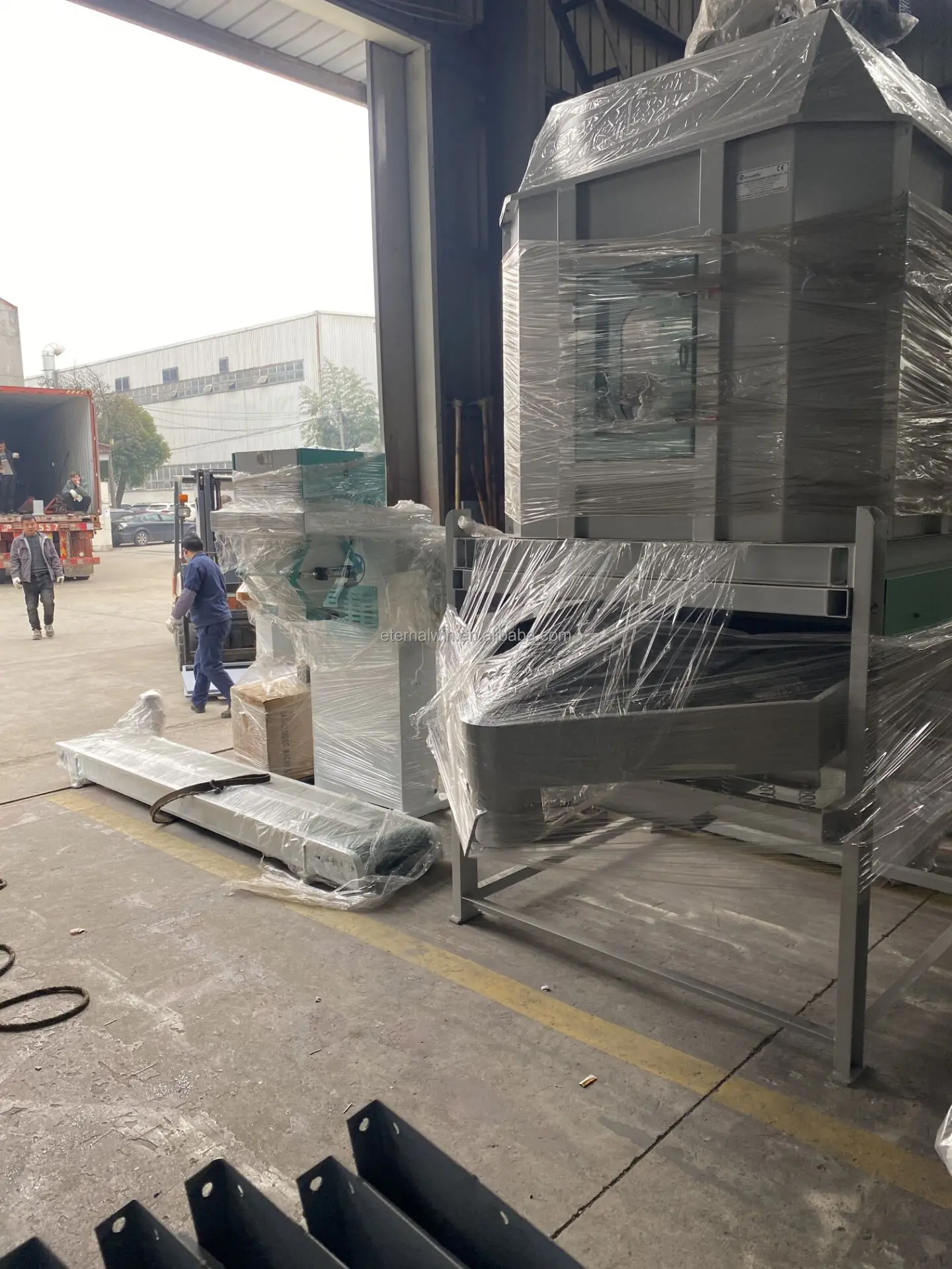 Завод по производству кормов для животных 10-20 тонн в час