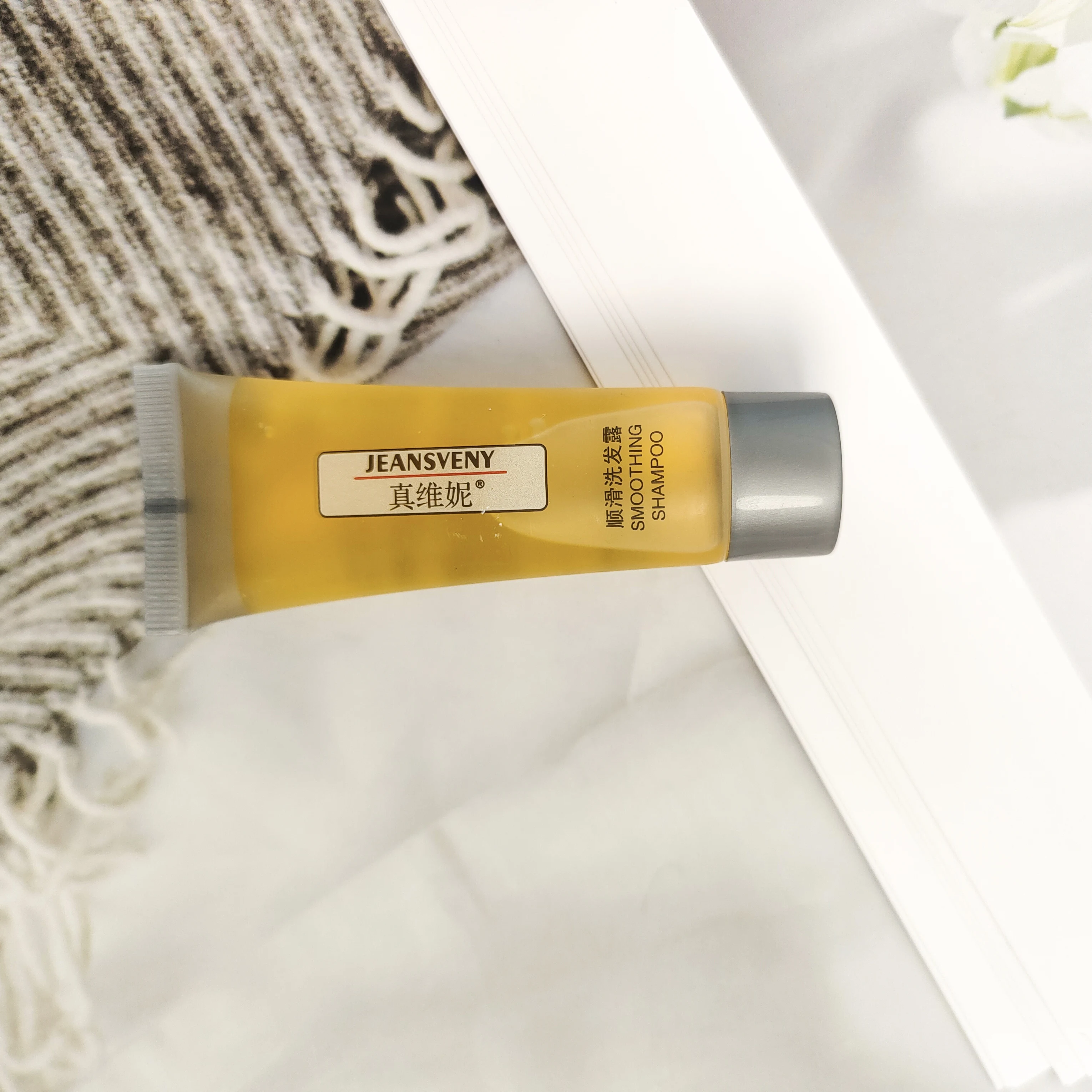Custom-Made Logo Travel Size Soft Tube Hotel Toiletries Set Printing Shower Gel and Body Lotion
