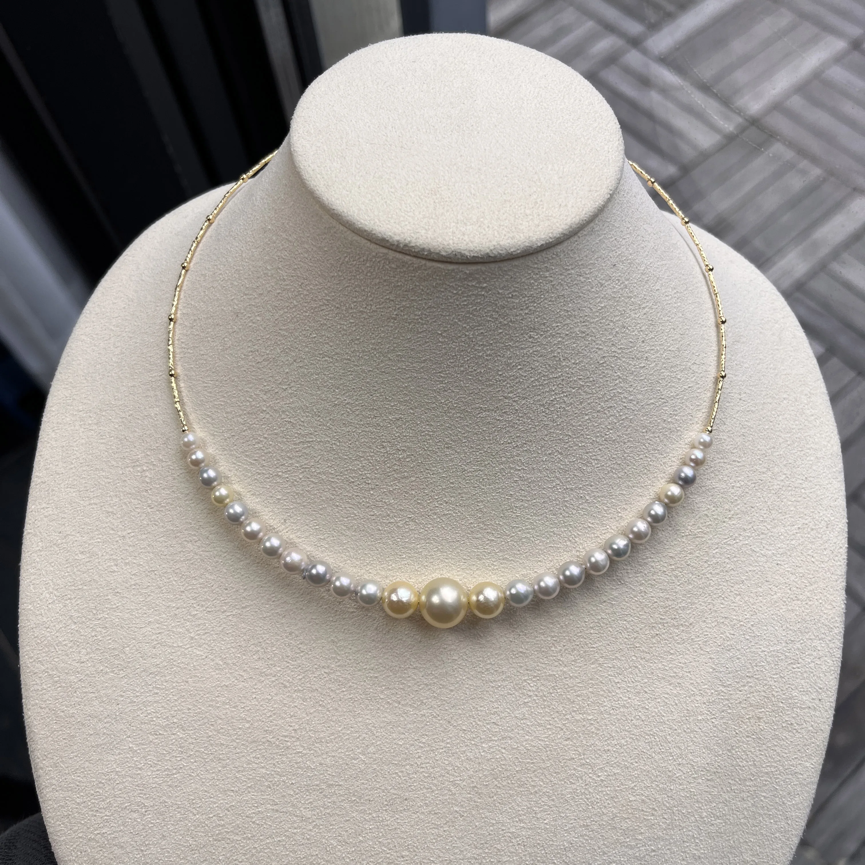 2024 Newest Product love charm with tahitian gold choker pearl necklace luxury for women fine jewelry south sea pearl necklace