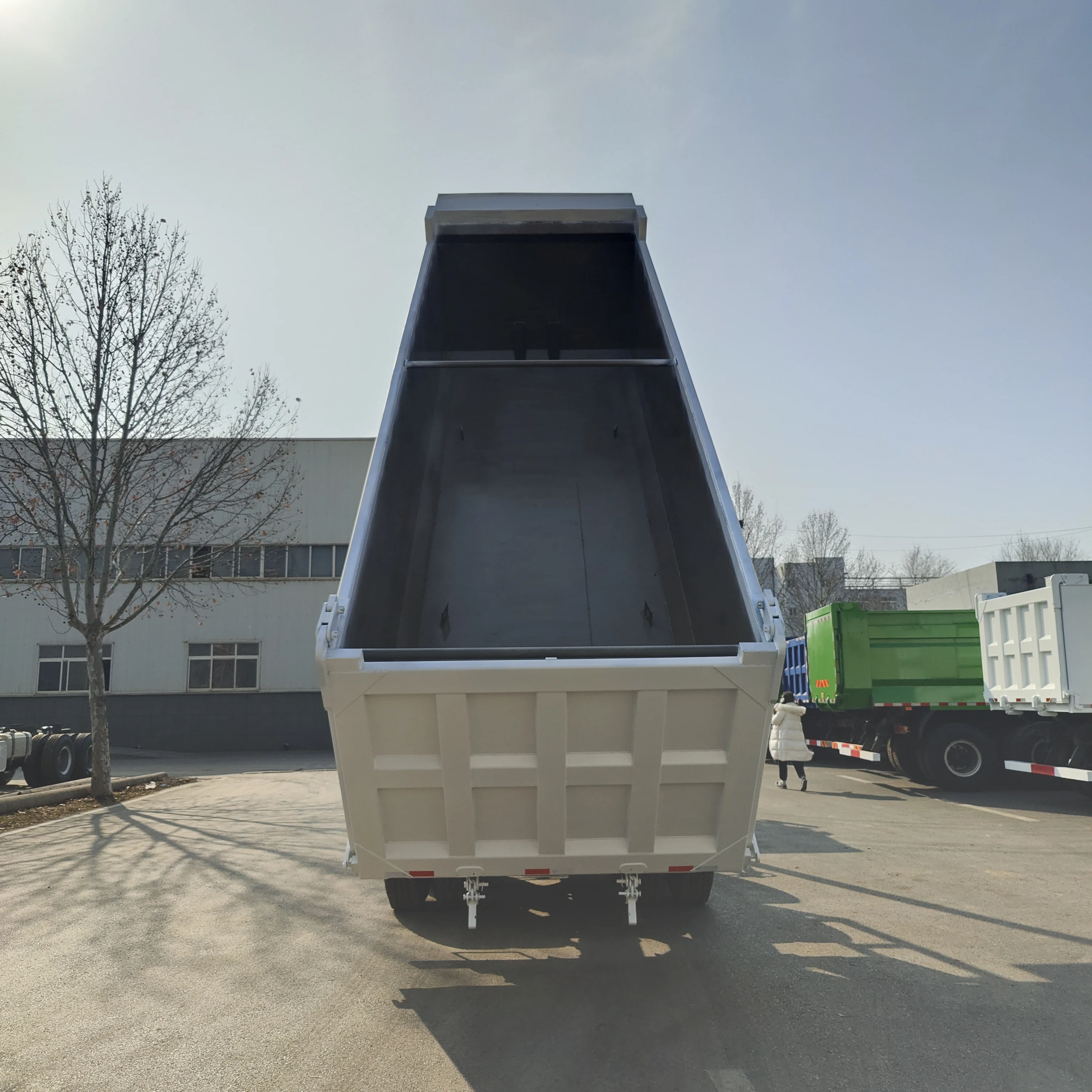HOWO Sinotruk 371 цена 8x4 40T новый грузовик Sitrak кузов новые б/у самосвалы
