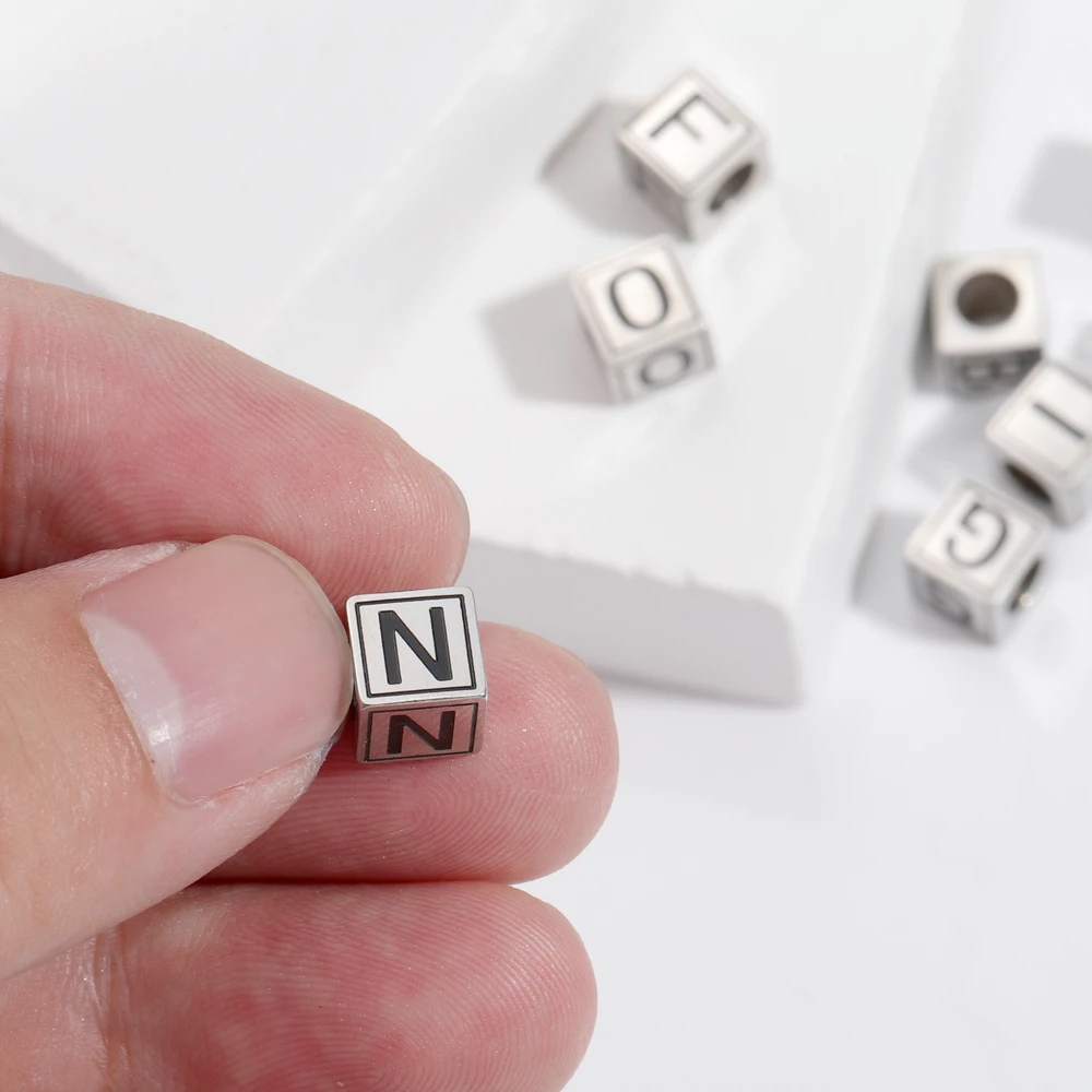 Stainless Steel High Polished Black Letter Square Cube Beaded Engraved Letter Alphabet Charm Beads For DIY Jewelry Accessories