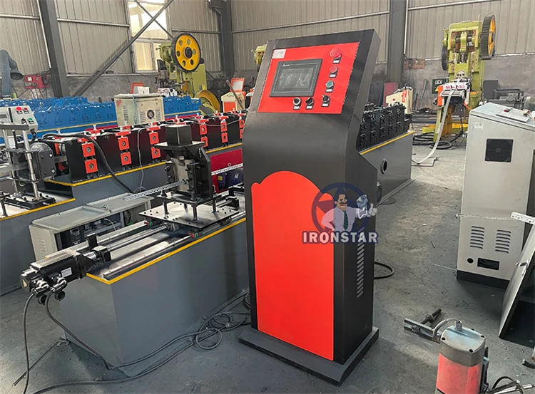 Steel Roll Forming Hydraulic Ed Angle Metal Corner Notching Machine