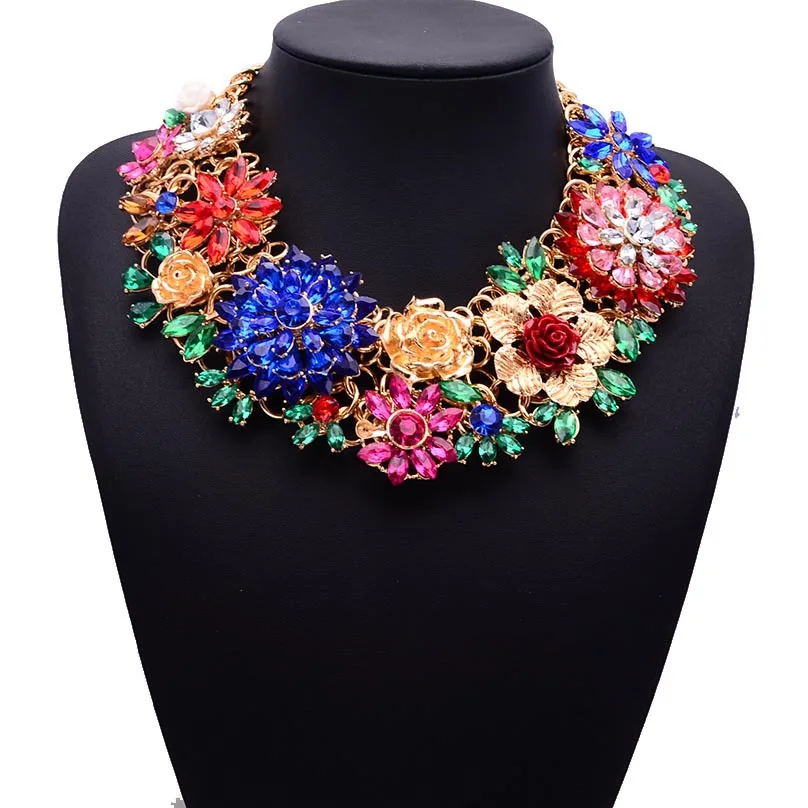 Fashion jewelry Acrylic Bib Crystal Resin gem choker Flower floral statement necklace