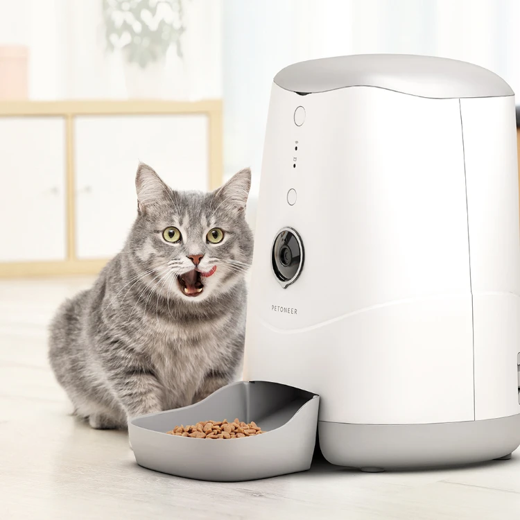 4L Dog cat automatic smart pet feeder with camera mobile App remote control