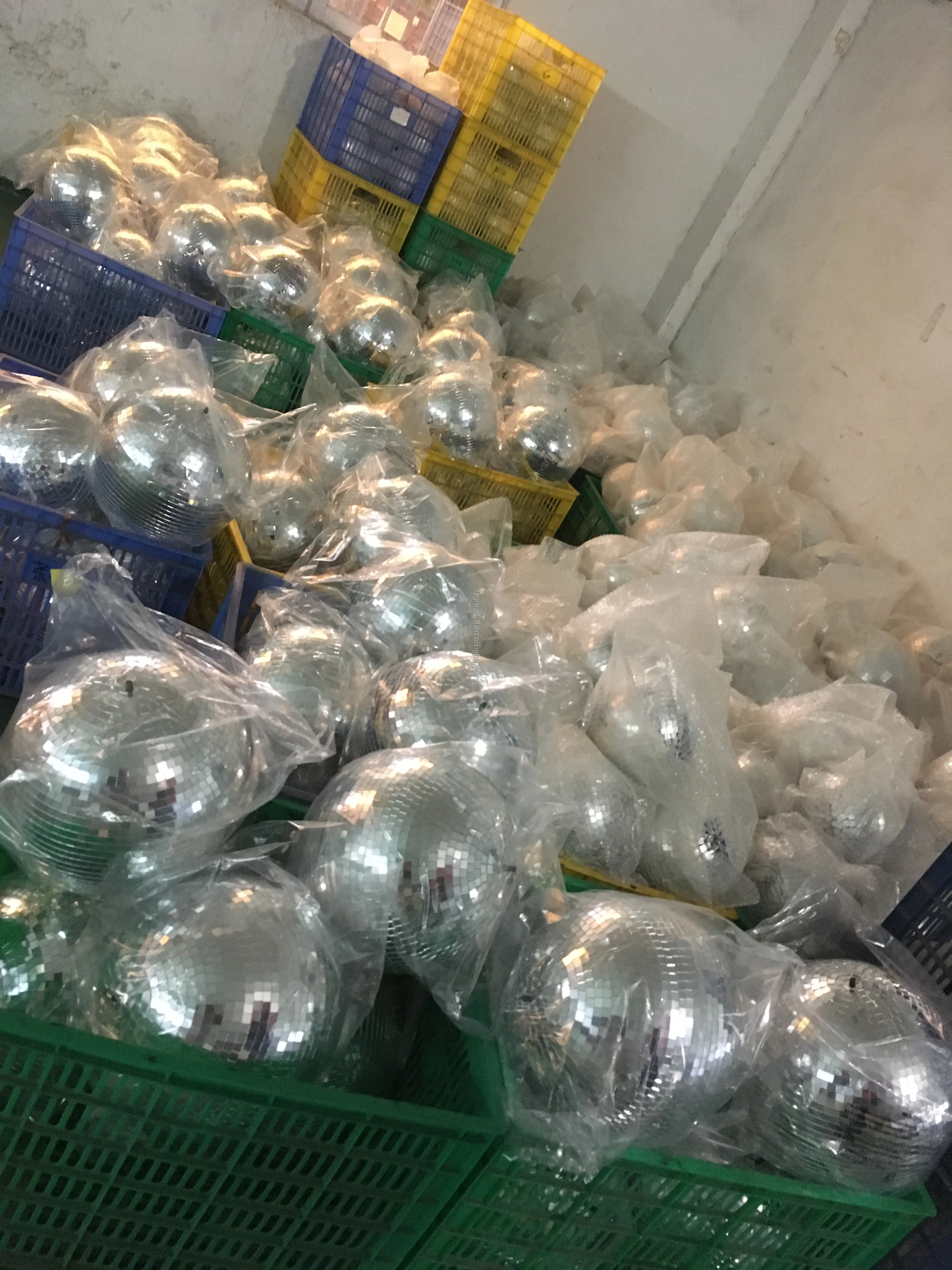 customized sizes 20cm 30cm 40cm 50cm 60cm Silver chrome pink blue green different colored disco ball lights glass mirror ball