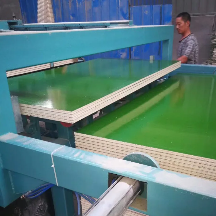Hot Sale Pvc Building Materials Green Plastic Film Faced Plywood 18mm Wood Core Plywood Boards